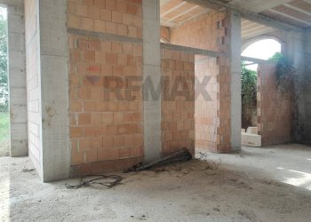 Parcheggio - Casa indipendente contrada tavolato
 
20, Città Sant'Angelo - foto 31