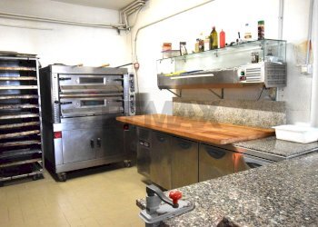 Cucina - Locale Commerciale via cornazzano
 
14/15, Sissa Trecasali - foto 2