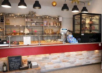 Dispensa di stoccaggio - Locale Commerciale via cornazzano
 
14/15, Sissa Trecasali - foto 5