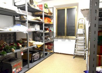 Dispensa di stoccaggio - Locale Commerciale via cornazzano
 
14/15, Sissa Trecasali - foto 25