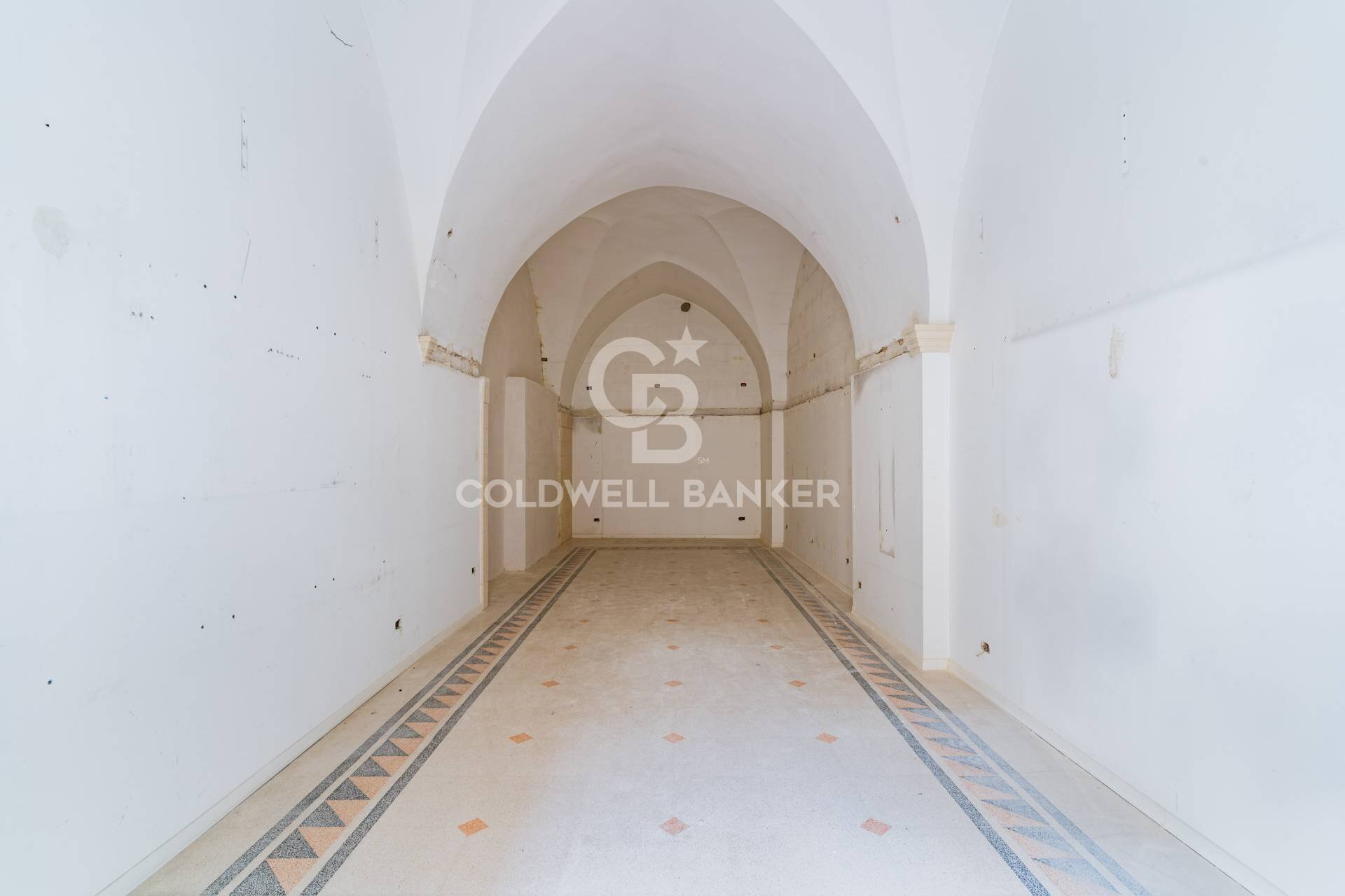 Foto 2 - Locale Commerciale Via Turati
 
41, Galatina - foto 2