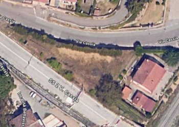 Foto 1 - Box Via Cassia
 
snc, Poggibonsi - foto 1