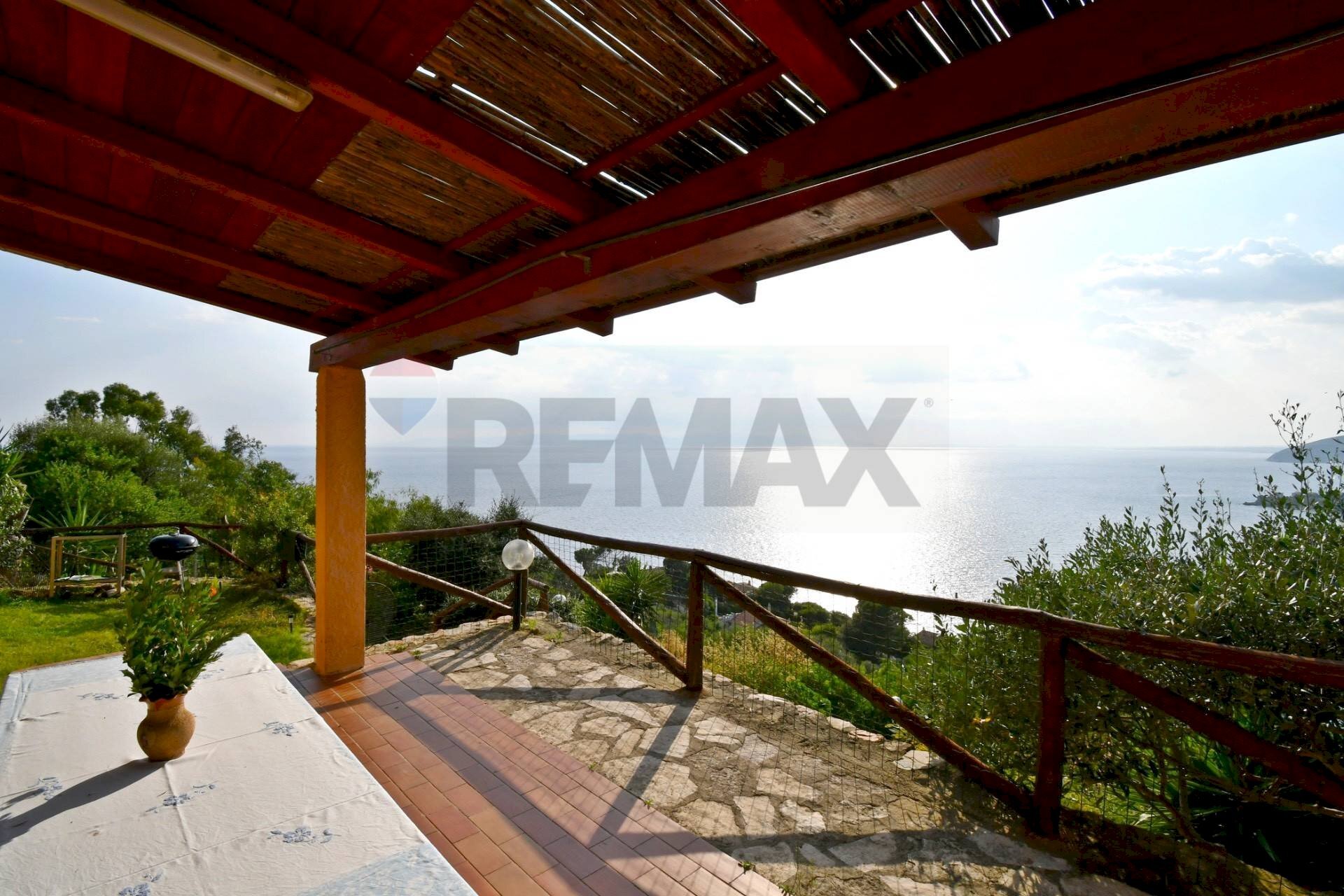 Balcone - Villa a Schiera Via Nettuno
 
32, Maracalagonis - foto 1