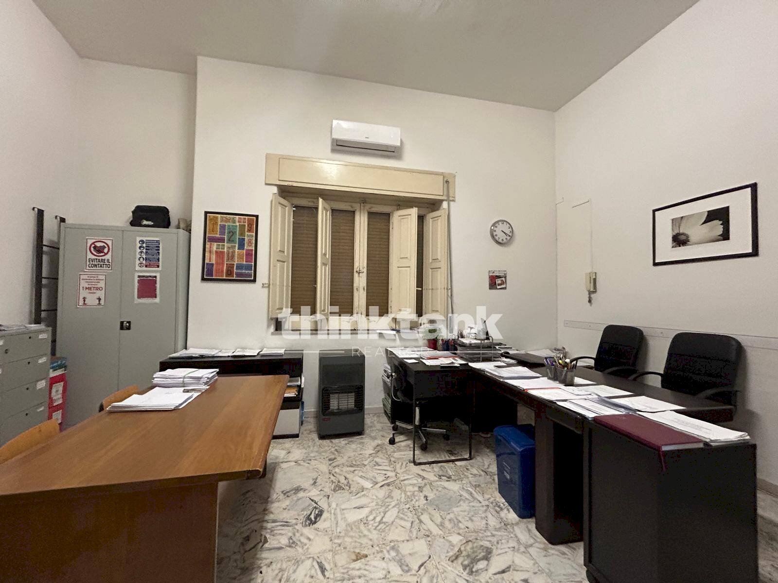 Foto 2 - Locale Commerciale Viale della Regione, Nicolosi - foto 2