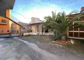 Foto 1 - Locale Commerciale Viale della Regione, Nicolosi - foto 1