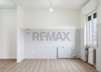 Stanza vuota - Trilocale via Randaccio
 
30, Brescia - foto 12