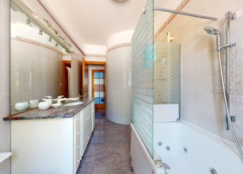 Foto 13 - Casa indipendente Viale Marebello
 
2, Rimini - foto 13