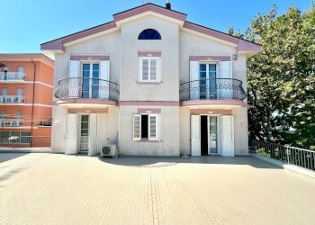 Foto 35 - Casa indipendente Viale Marebello
 
2, Rimini - foto 35