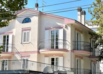 Foto 36 - Casa indipendente Viale Marebello
 
2, Rimini - foto 36