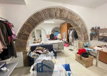 Foto 3 - Locale Commerciale Via Annunziata, Benevento - foto 3