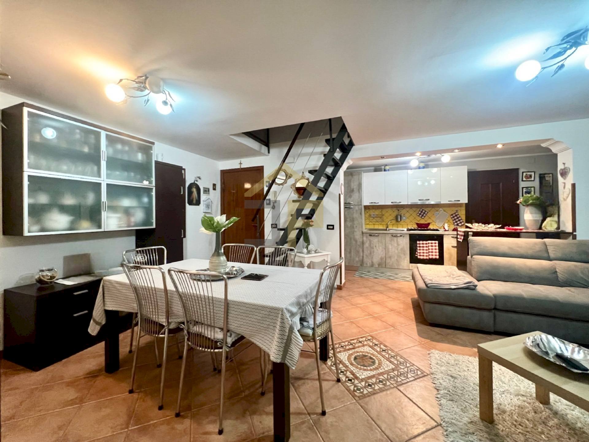 Foto 1 - Quadrilocale Piazza del Noviziato
 
5, Palermo - foto 1