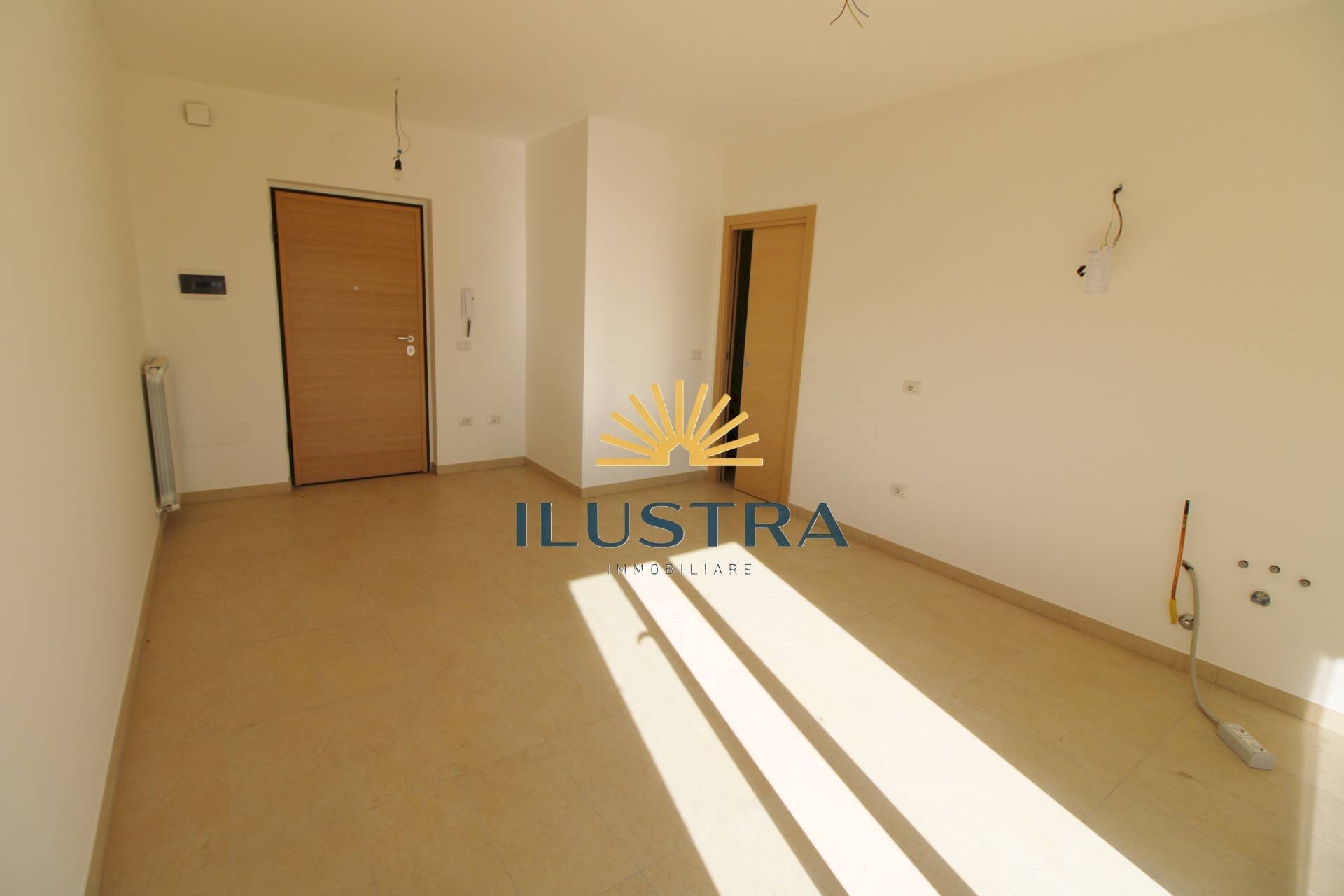 Foto 1 - Trilocale VIA SAN MARTINO
 
96, Colonnella - foto 1