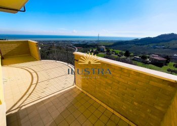 Foto 3 - Trilocale VIA SAN MARTINO
 
96, Colonnella - foto 3