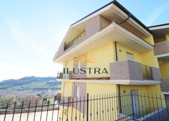 Foto 22 - Trilocale VIA SAN MARTINO
 
96, Colonnella - foto 21