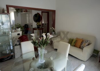 Sala da pranzo - Appartamento Via Luigi Rizzo
 
8, Napoli - foto 8