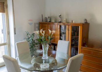 Sala da pranzo - Appartamento Via Luigi Rizzo
 
8, Napoli - foto 13