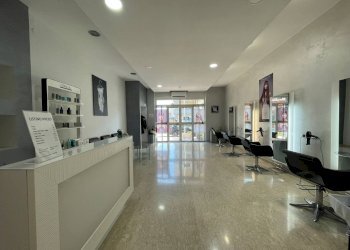 Foto 3 - Negozio Via Leonardo da Vinci, San Nicola la Strada - foto 3