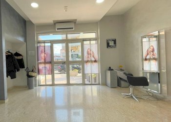 Foto 24 - Negozio Via Leonardo da Vinci, San Nicola la Strada - foto 24