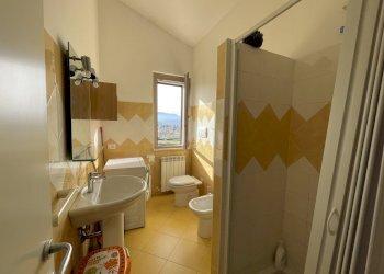 bagno - Appartamento Via Tiburtina Valeria 1, Manoppello - foto 17