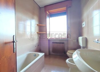 BAGNO PIANO PRIMO TRICAMERE - Stabile - Palazzo via veneto 80, Sarego - foto 18