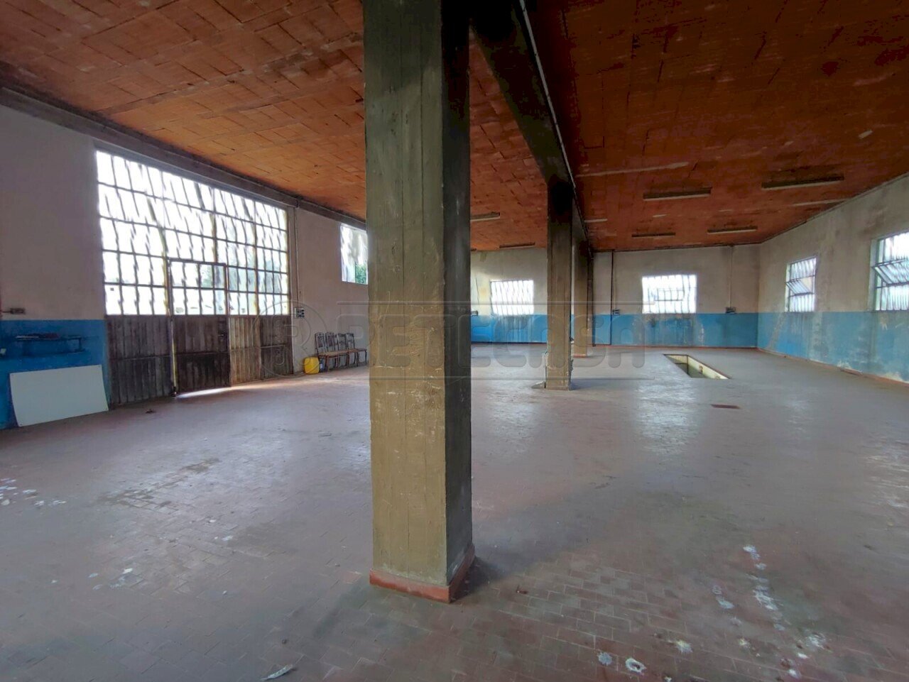 WhatsApp Image 2026-01-19 at 15.47.49 (3).jpeg - Commercial Premises Via Veneto 80, Sarego - photo 3