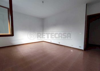 WhatsApp Image 2026-01-19 at 15.47.33 (1).jpeg - Appartamento Via Veneto 80, Sarego - foto 6