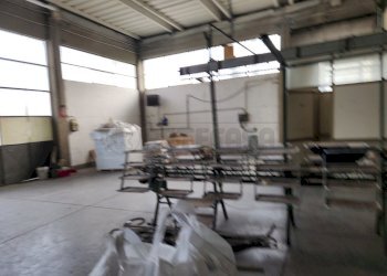 20260127_143442.jpg - Locale Commerciale Via Mulinaccio, Montopoli in Val d'Arno - foto 3