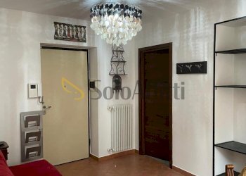 16.jpg - Quadrilocale Via Carena, Torino (zona San Donato) - foto 1