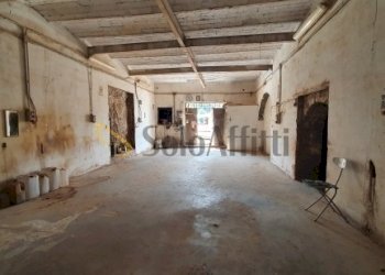 20200924_120736.jpg - Magazzino Via Sciadonna, Frascati - foto 2