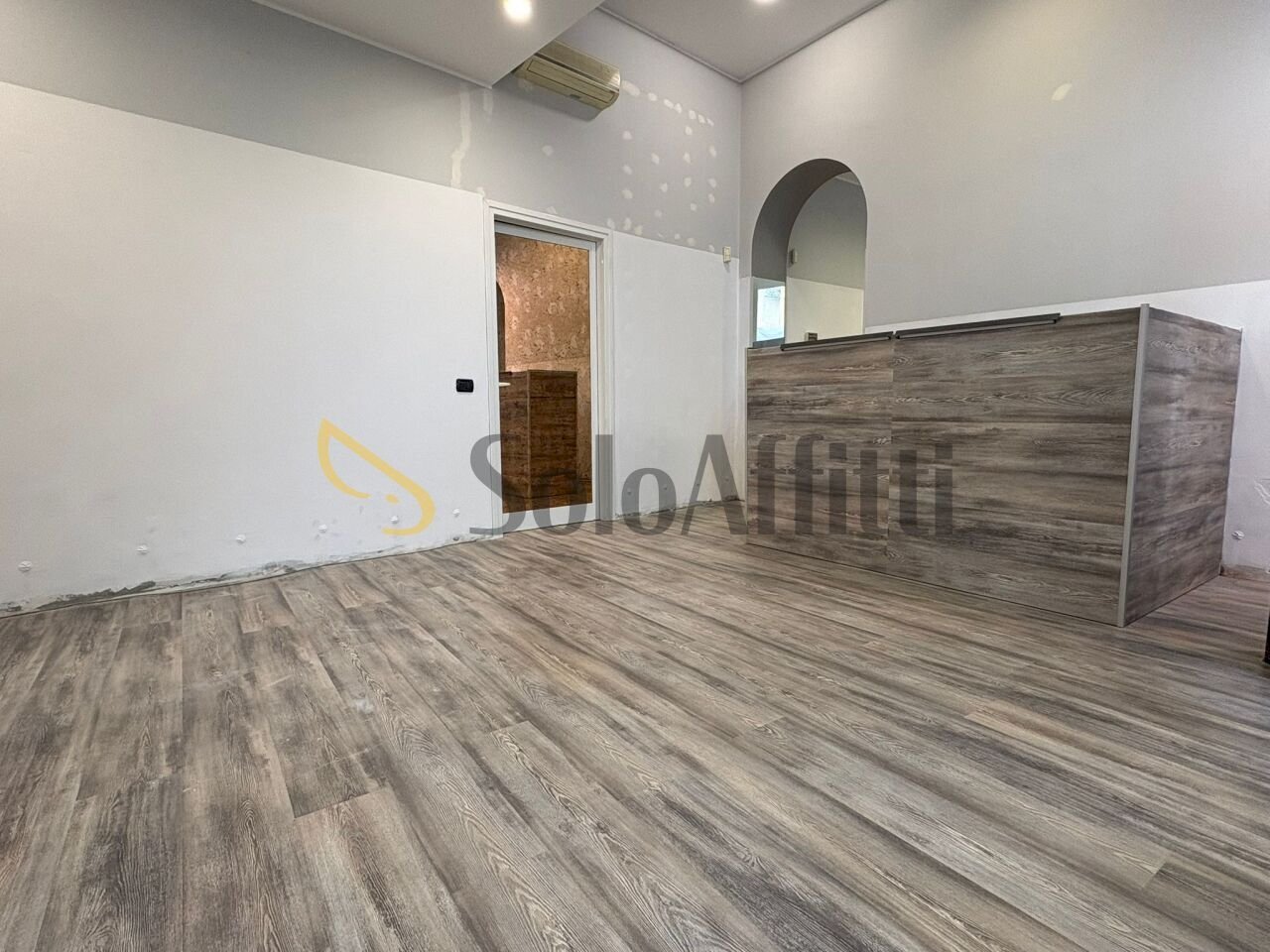 WhatsApp Image 2026-01-27 at 16.04.12 (6).jpeg - Commercial Premises Via dei Mille 11, Busto Arsizio - photo 2