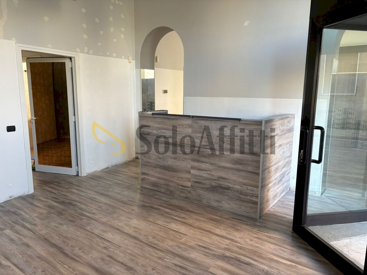 WhatsApp Image 2026-03-18 at 10.05.56 (1).jpeg - Locale Commerciale Via dei Mille 11, Busto Arsizio - foto 3