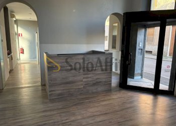 WhatsApp Image 2026-03-18 at 10.05.56.jpeg - Commercial Premises Via dei Mille 11, Busto Arsizio - photo 2