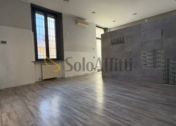 WhatsApp Image 2026-03-18 at 10.05.56 (3).jpeg - Commercial Premises Via dei Mille 11, Busto Arsizio - photo 12