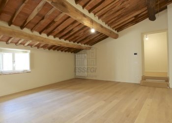 vendesi appartamento con ascensore centro storico - Appartamento Via delle Chiavi D'Oro 21, Lucca - foto 28
