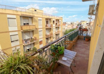 balcone - Trilocale Via Dante, Quartu Sant'Elena - foto 1