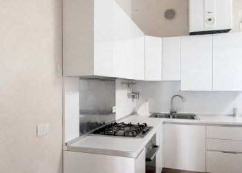 9DC70113-9AD2-4A3B-8987-D2BD2527A31B.PNG - Quadrilocale Via San Carlo 1, Arona - foto 4