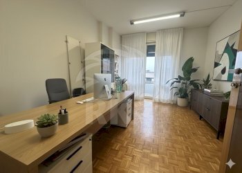 AFFITTO UFFICIO BOLDRINI_mtrvosmtrvosmtrv - dimens - Ufficio Via Cesare Boldrini 22, Bologna (zona Centro Storico) - foto 3