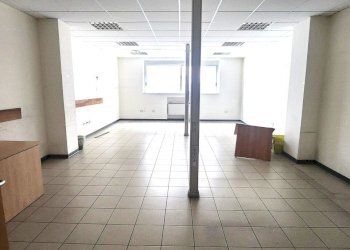 DILEOIMMOBILIARE VENDE O AFFITTA PALAZZO NAPOLI  ( - Stabile - Palazzo Napoli - foto 13