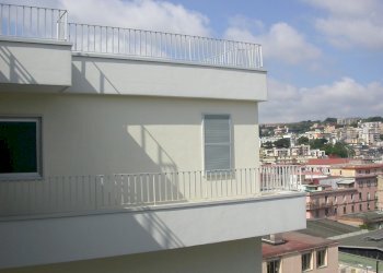 DSCN1952.JPG - Stabile - Palazzo Napoli - foto 27