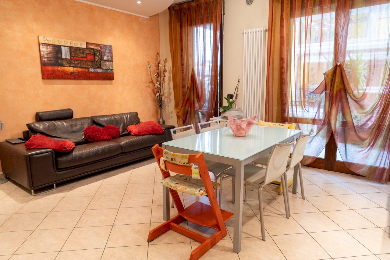 DSC05141.jpg - Quadrilocale Via Pennabilli 3, Rimini - foto 1