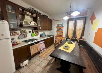 ve7.jpg - Quadrilocale Vezzano Ligure - foto 6