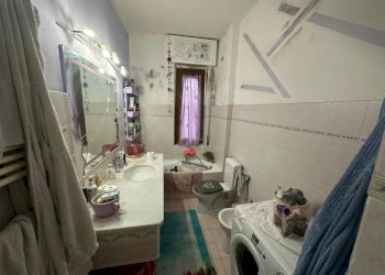 ve11.jpg - Quadrilocale Vezzano Ligure - foto 10