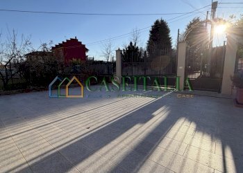 cortile - Trilocale Via Barrera 8, Rosta - foto 3