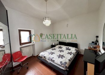 camera da letto - Townhouse Vicolo Solferino 11, Buttigliera Alta - photo 5