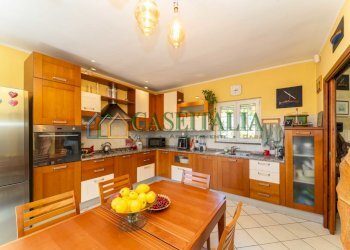 TNY09409.jpg - Villa Cisano sul Neva - foto 12