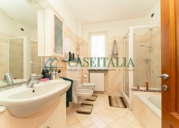 TNY09430.jpg - Villa Cisano sul Neva - foto 23