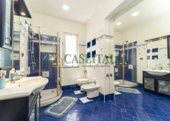 TNY09427.jpg - Villa Cisano sul Neva - foto 26