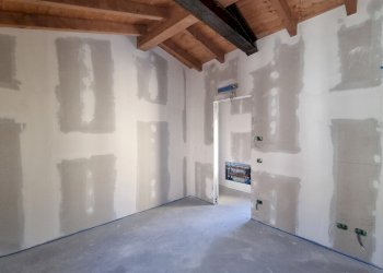 20250331_113518.jpg - Trilocale via mazzini 10, Langhirano - foto 3