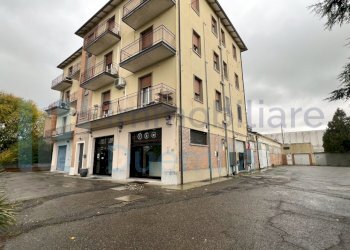 0IMMAGINE28-ink.jpeg - Locale Commerciale Ozzano dell'Emilia - foto 1