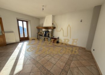 IMG_2199.JPG - Villa Via Vico 3, Caprezzo - photo 3